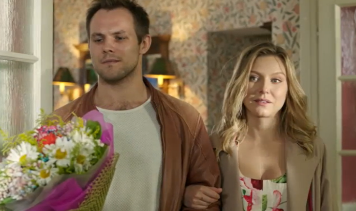 Кадр из сериала "Нелюбимая невестка" (2023)