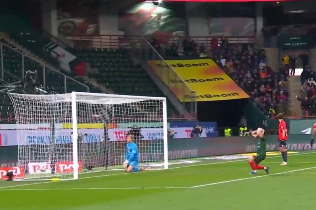    Фото © Telegram / Мир Российская Премьер-Лига