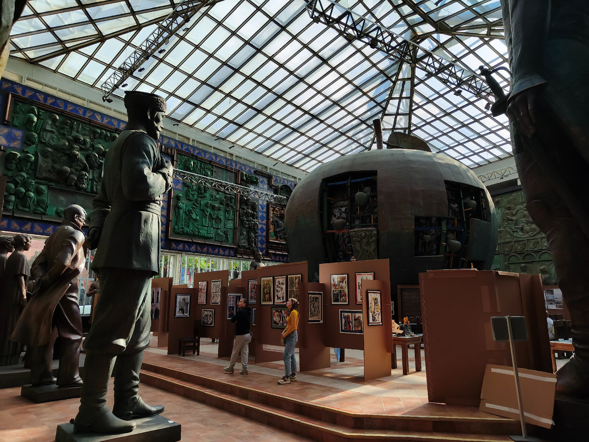 24 сентября 2025 года.