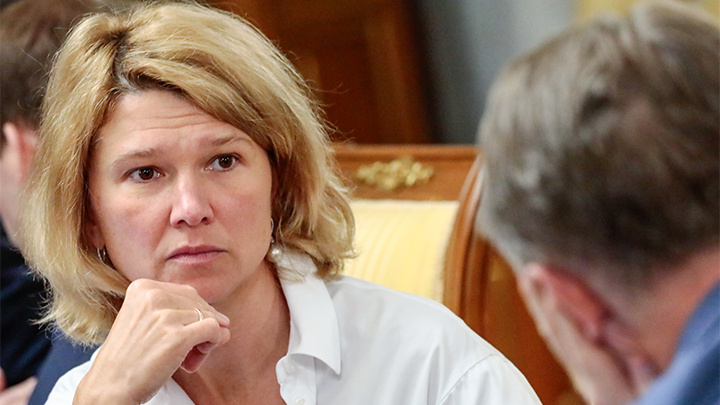    Министр сельского хозяйства Оксана Лут - давний соратник Патрушева-младшего. Фото: Roman Naumov/URA.RU/Global Look Press