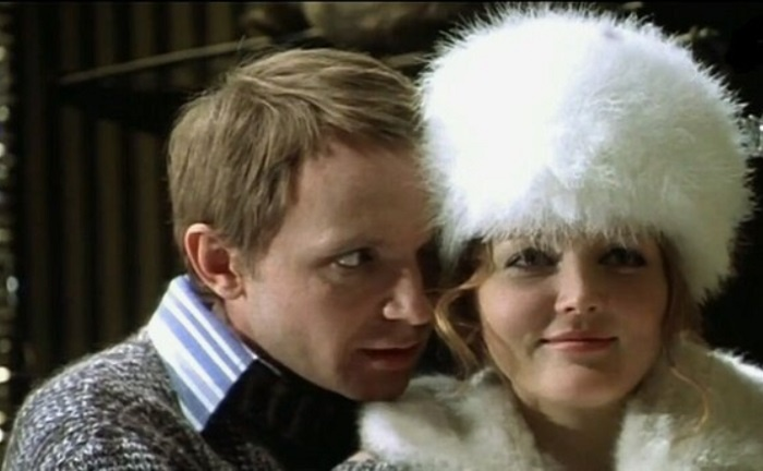 Кадр из к/ф "Ирония судьбы, или С лёгким паром!" (1975). Режиссёр Эльдар Рязанов