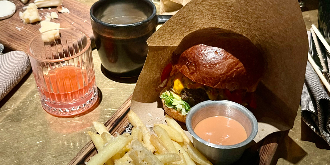 Полная посадка 24/7. В чем секрет? 📍Горыныч от White Rabbit Family