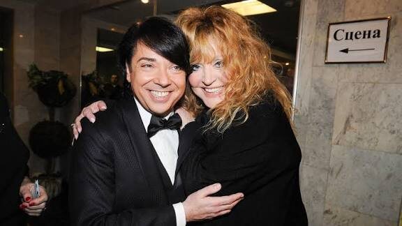 «Ты всегда в моем сердце»: Алла Пугачева обратилась к покойному Валентину Юдашкину. ЭКСКЛЮЗИВ!!!