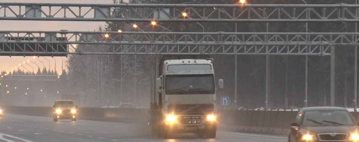 РЕМОНТ ПУТЕПРОВОДА НАД КАД В ЛОМОНОСОВСКОМ РАЙОНЕ ОТЛОЖИЛИ ИЗ-ЗА НЕПОГОДЫ