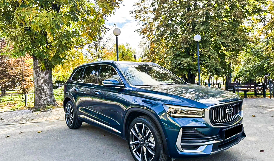 Купил Geely Monjaro 2 года назад и проехал 100 тыс км - 7 раз чинился у дилера, а потом еще и продал кое как