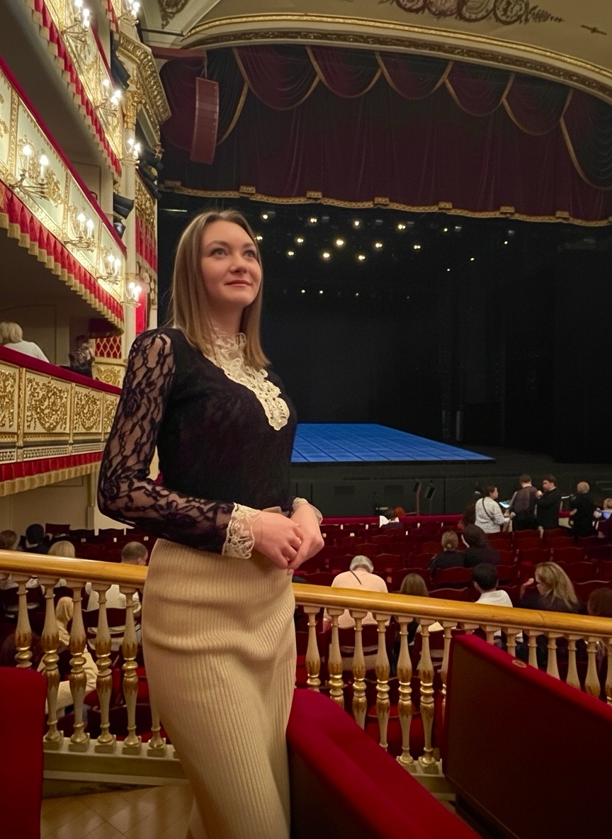 В зрительном зале