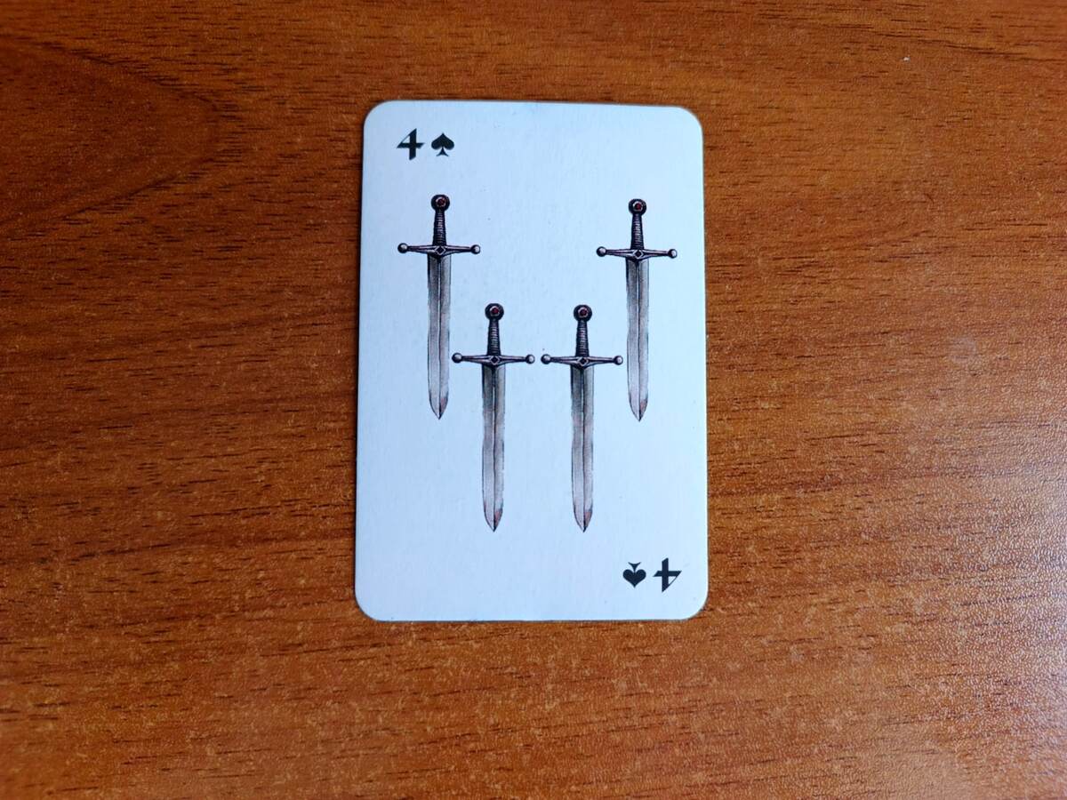 Карта 4 Мечей