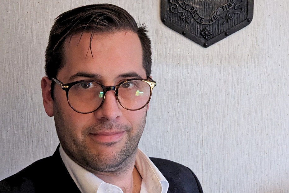    Социальные сети