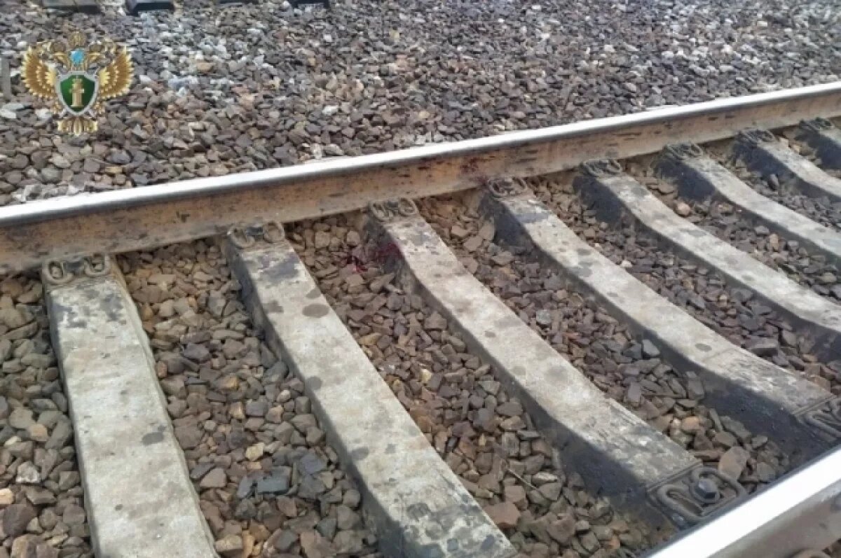    Житель Приморья погиб, переходя пути в наушниках и капюшоне