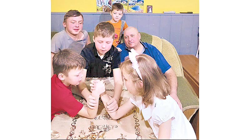    Хороший отец - как десять воспитателей