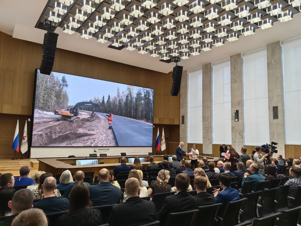    Лучшие работники дорожной отрасли Нижегородской области получили награды в честь профессионального праздника