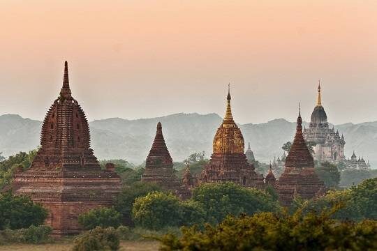    Десятки российских граждан могли заманить в рабство в Мьянме фейковыми предложениями о работе