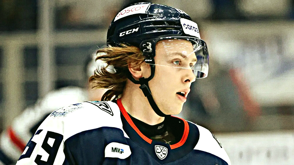 Внимание сконцентрировано на Ларионове-младшем