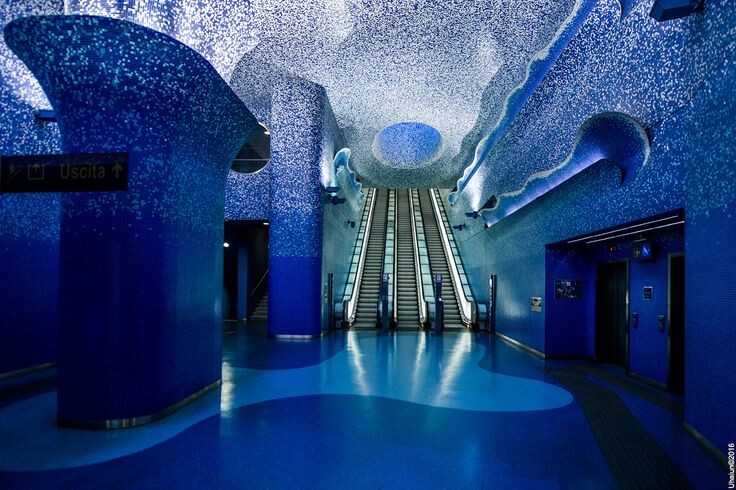 Метро Toledo (Неаполь, Италия)