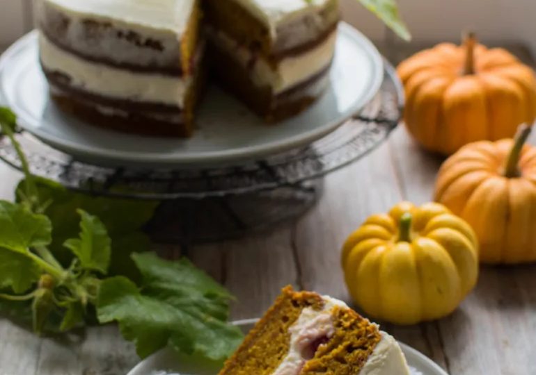 Идеальный тыквенный торт с ванильным кремом