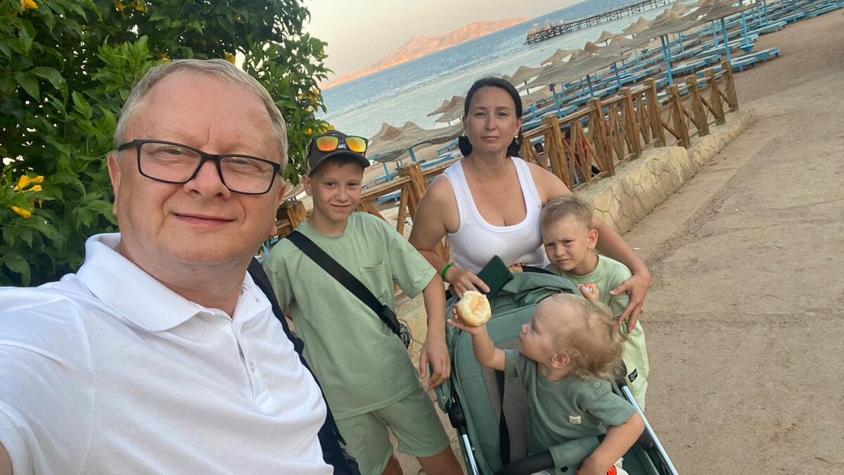 Мы и трое наших сыновей