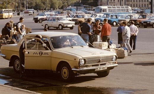 Такси в эпоху СССР. Фото взято с просторов интернета.