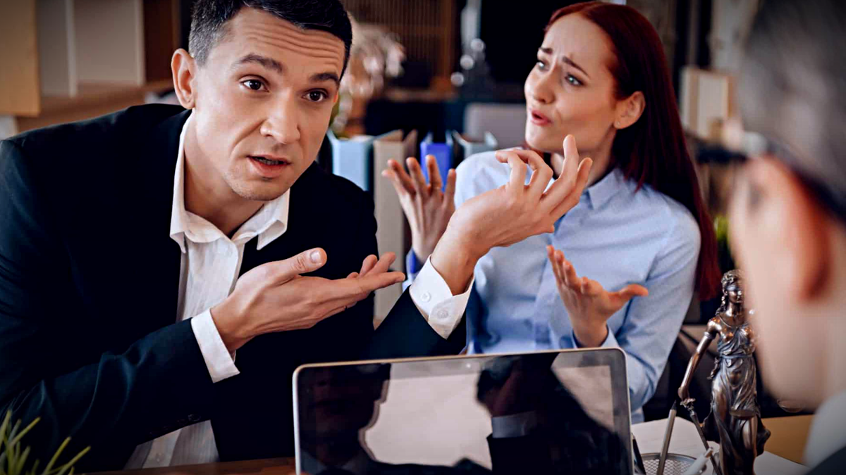 «Сидишь дома — ничего не делаешь» - постоянные упреки мужа. Но суд указал ему, как дорого стоит моя «неработа»