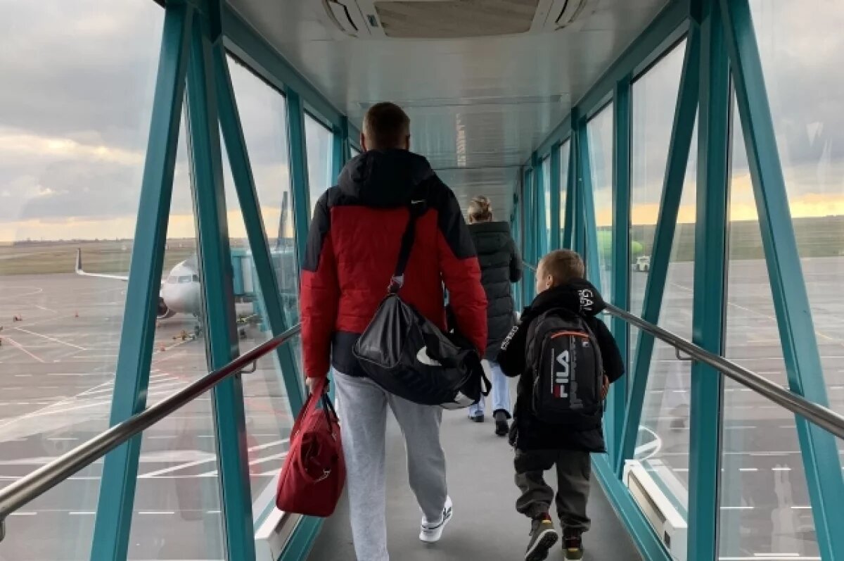    Самарские туристы спустя сутки всё же вылетели в Дубай