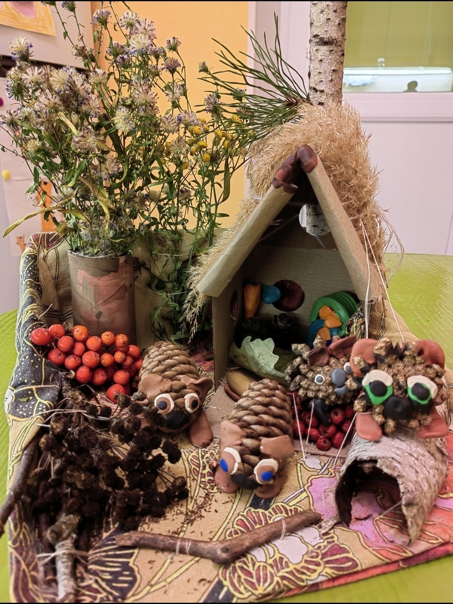 Осенняя поделка "Четыре медведя"