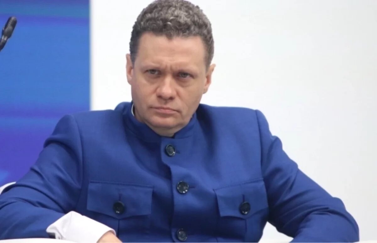    Филимонов сообщил о проверке сообщения о драке в Петербурге своего зама