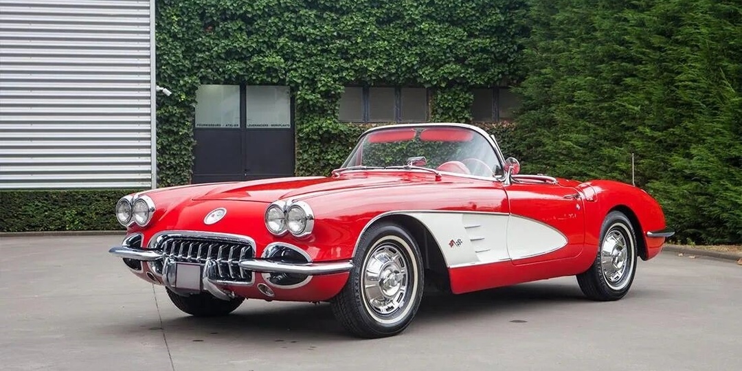 Chevrolet Corvette C1 – американский родстер-долгожитель