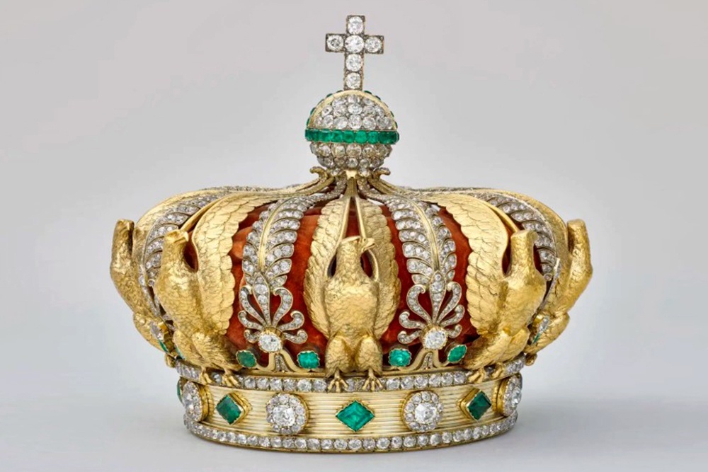    Корона императрицы Франции, супруги императора Наполеона III Евгении/louvre.fr