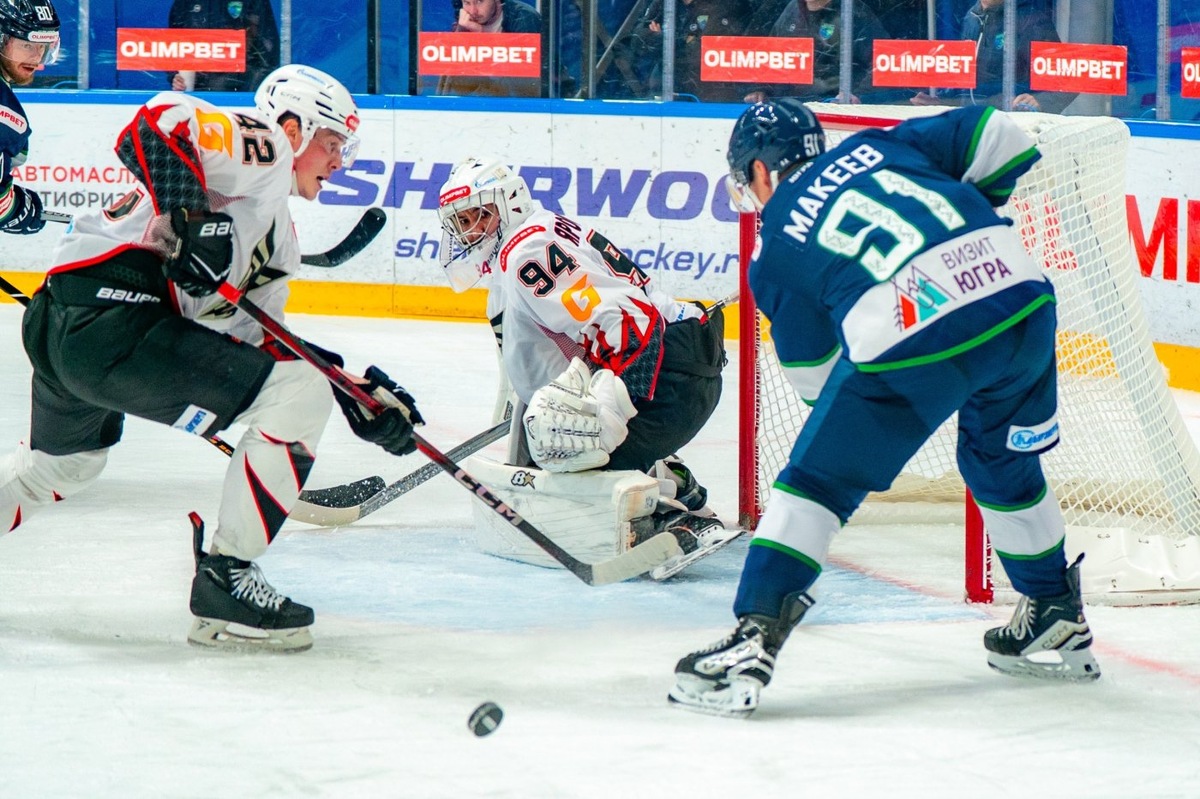    «Югра» обыграла главную сенсацию первой части чемпионата ВХЛ и возглавила турнирную таблицу