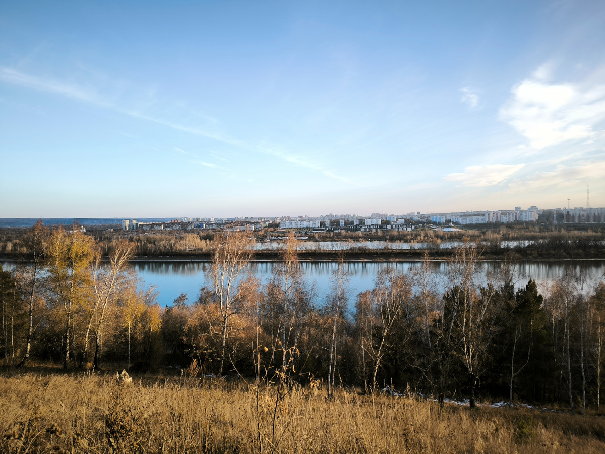 Ленинский район за Томью и Красным озером