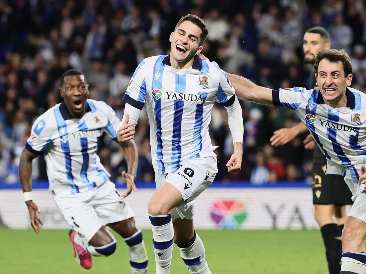    Арсен Захарян© Фото : соцсети ФК "Реал Сосьедад"