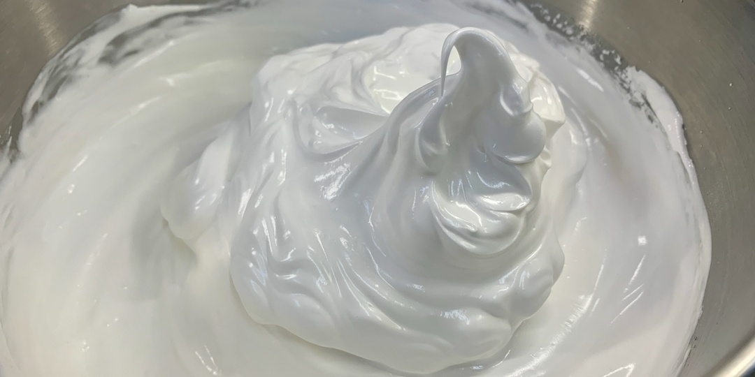 Почему белки не взбиваются. Все лайфхаки, что я проверил сам