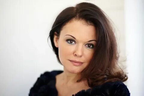 Ксения Хаирова