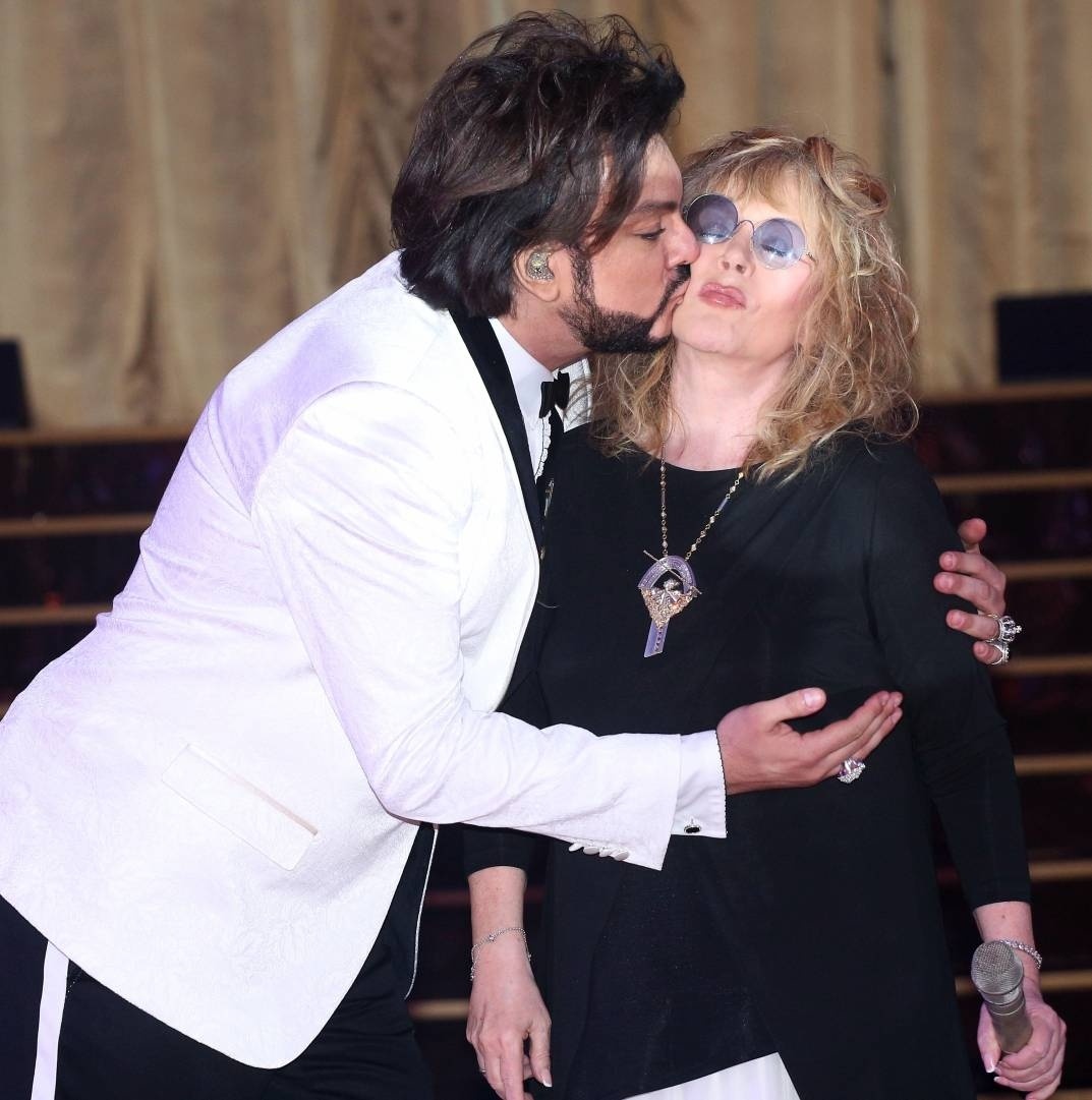    Филипп Киркоров заявил, что испытывает к Алле Пугачевой чувство благодарностиЛИПАТНИКОВ ИП // Personastars.com