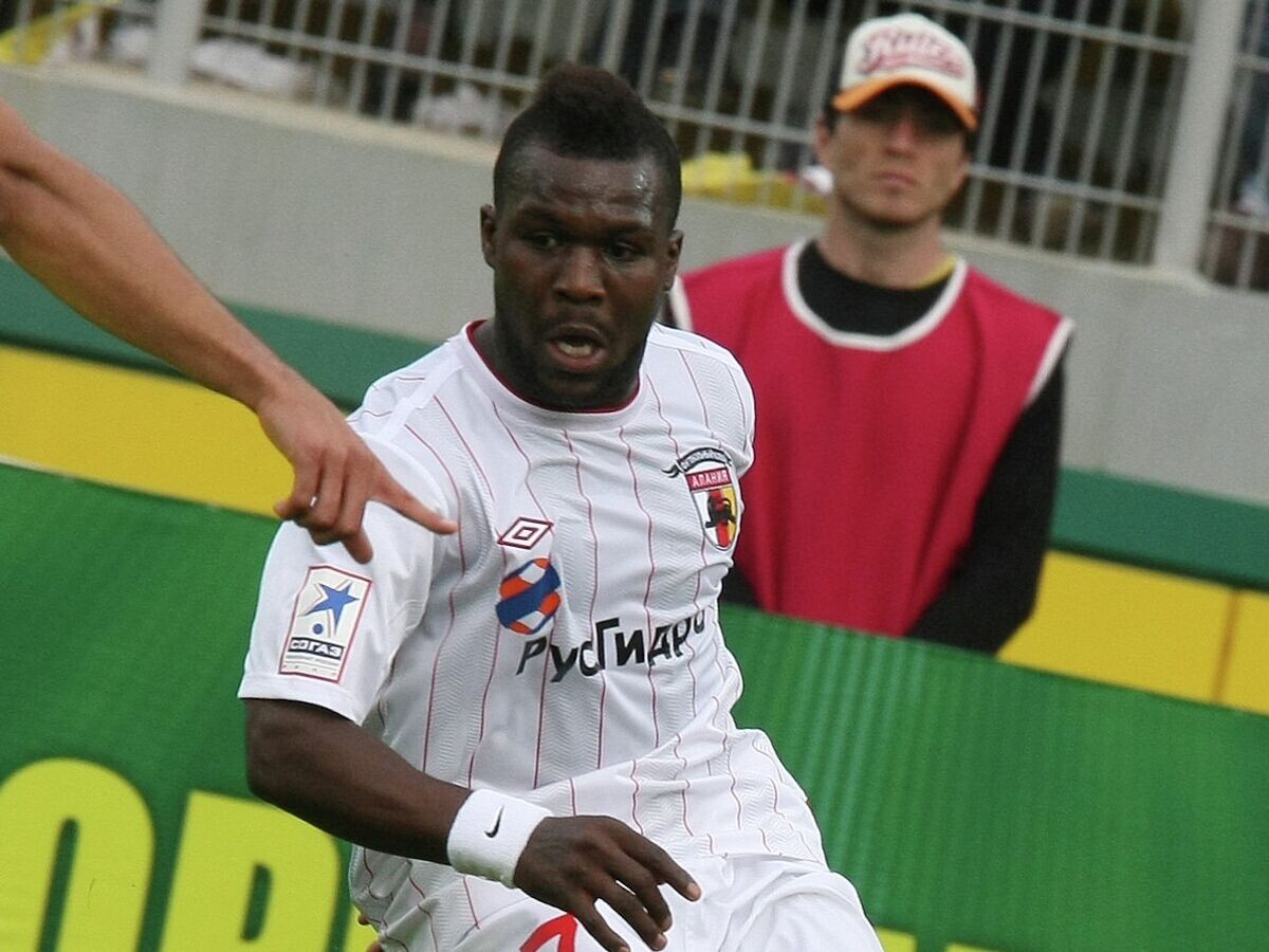    Ройстон Дренте© РИА Новости / Саид Царнаев