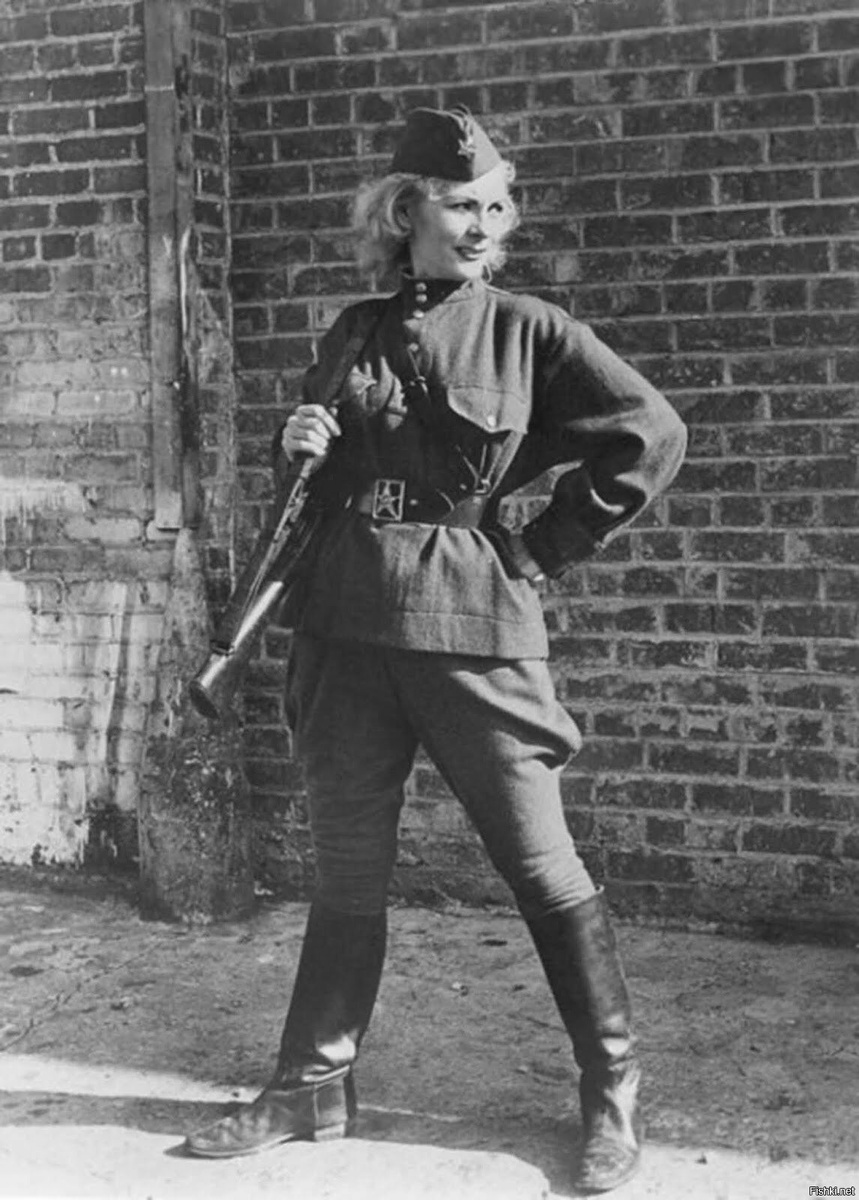 Кира Петровская