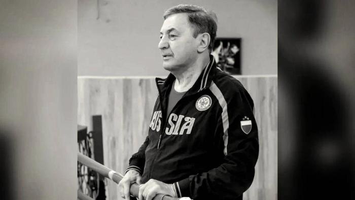 Олег Чехов. Обложка © VK / ТОРПЕДО (Москва) школа бокса, боксерский клуб