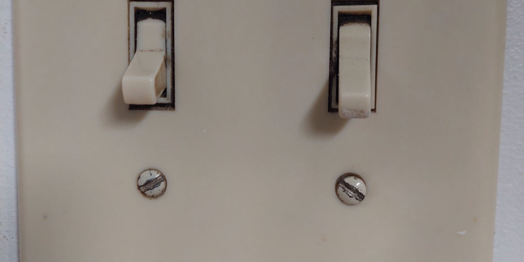 ПРОСТЫЕ РЕМОНТЫ В КАНАДСКИХ КВАРТИРАХ