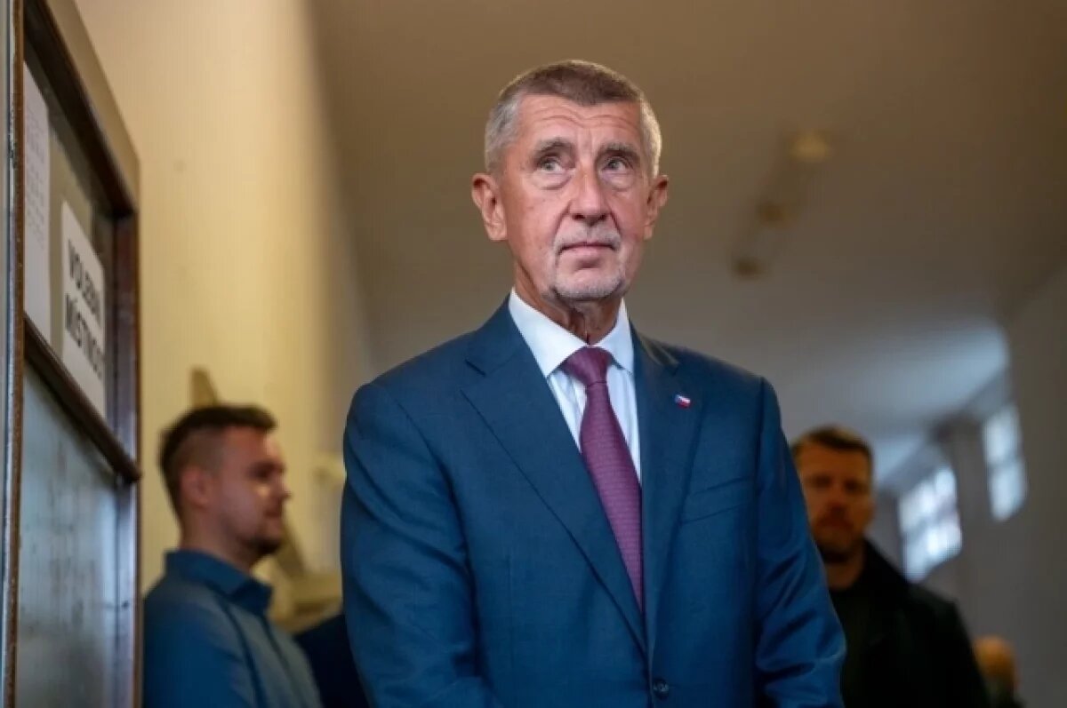    В Чехии глава ANO Бабиш ушел в отпуск во время переговоров о правительстве