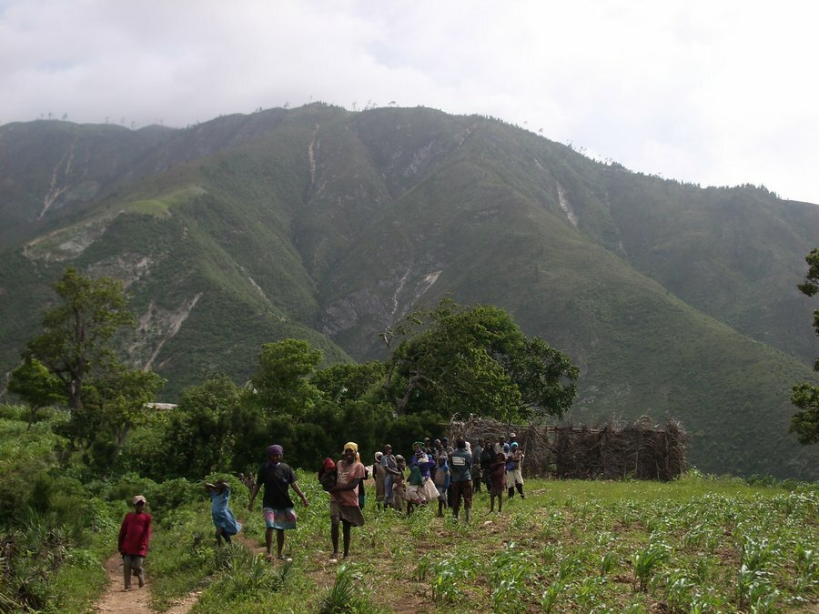 Фото с сайта https://yandex.ru/search/?text=%D0%9F%D0%B8%D0%BA+%D0%9B%D0%B0-%D0%A1%D0%B5%D0%BB%D1%8C+%D0%B8%D0%BD%D1%82%D0%B5%D1%80%D0%B5%D1%81%D0%BD%D1%8B%D0%B5+%D1%84%D0%B0%D0%BA%D1%82%D1%8B&lr=63