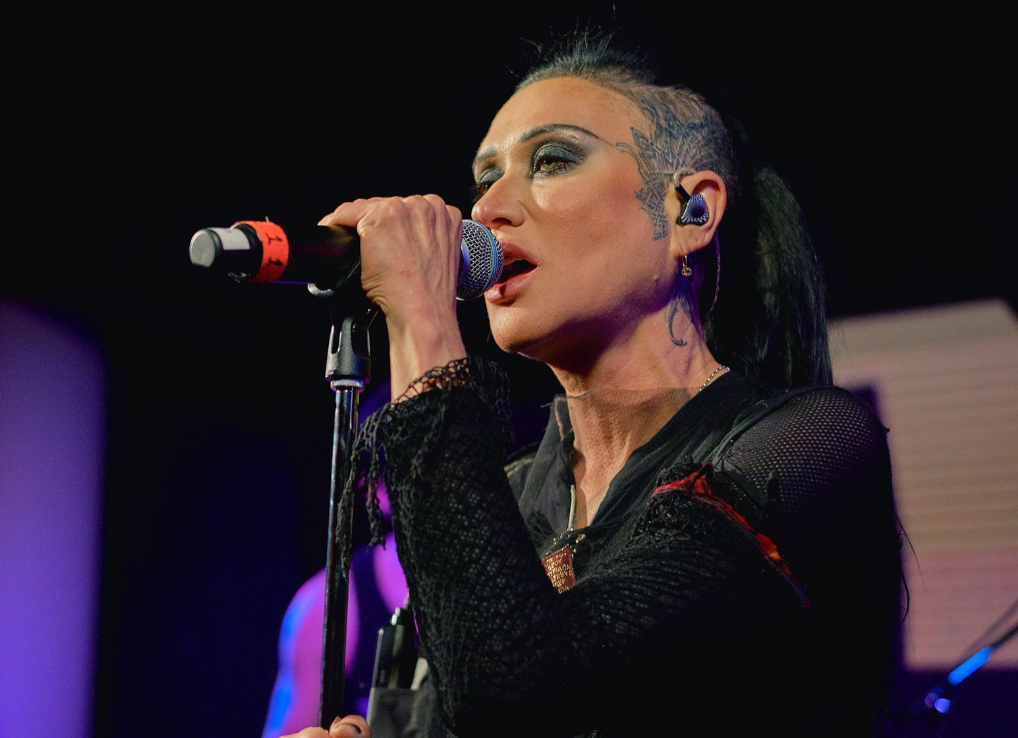 Фото певицы Линды из социальных сетей артистки.