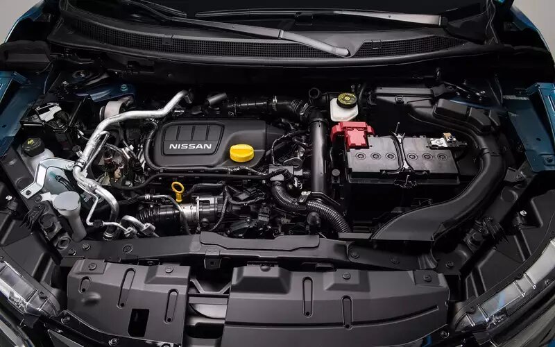    Худший выбор по мотору: турбо 1.2 (115 л.с.) с прямым впрыском. Двигатель отличился угаром масла, слабой цепью ГРМ, скромным ресурсом. Самым жизнестойким выглядит 130-сильный дизель 1.6, но, увы, он работает только в паре с вариатором и только с передним приводом.