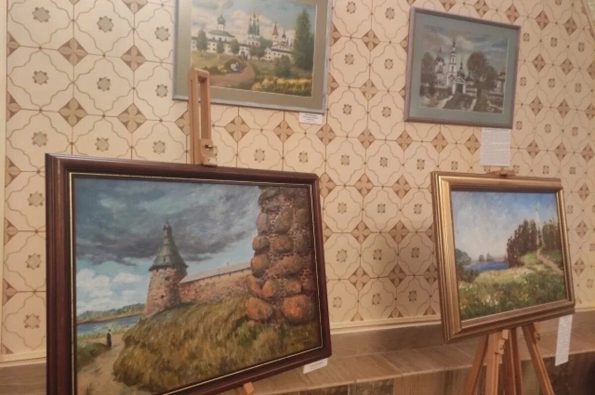    В Калужском монастыре открылась выставка работ Наталии Овсиенко