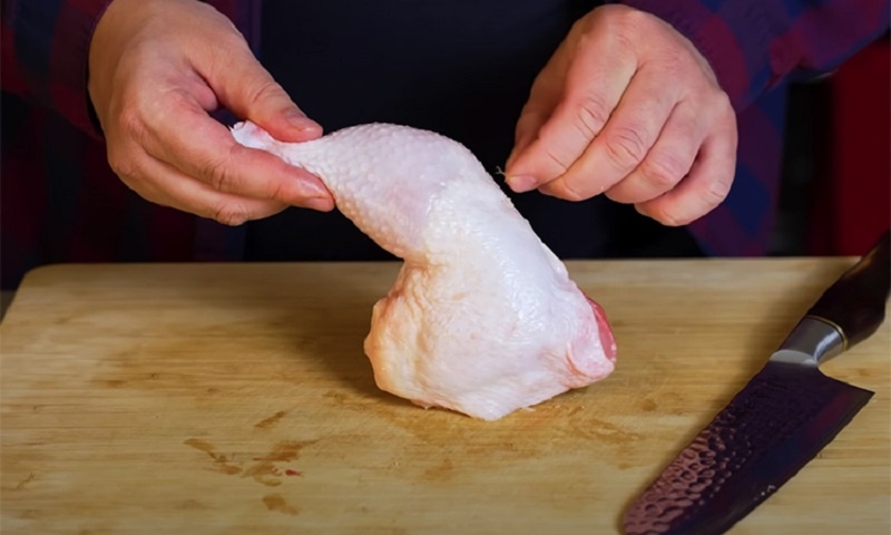 Окорочка с дымком в духовке: идеальный «шашлык» без мангала на холода 