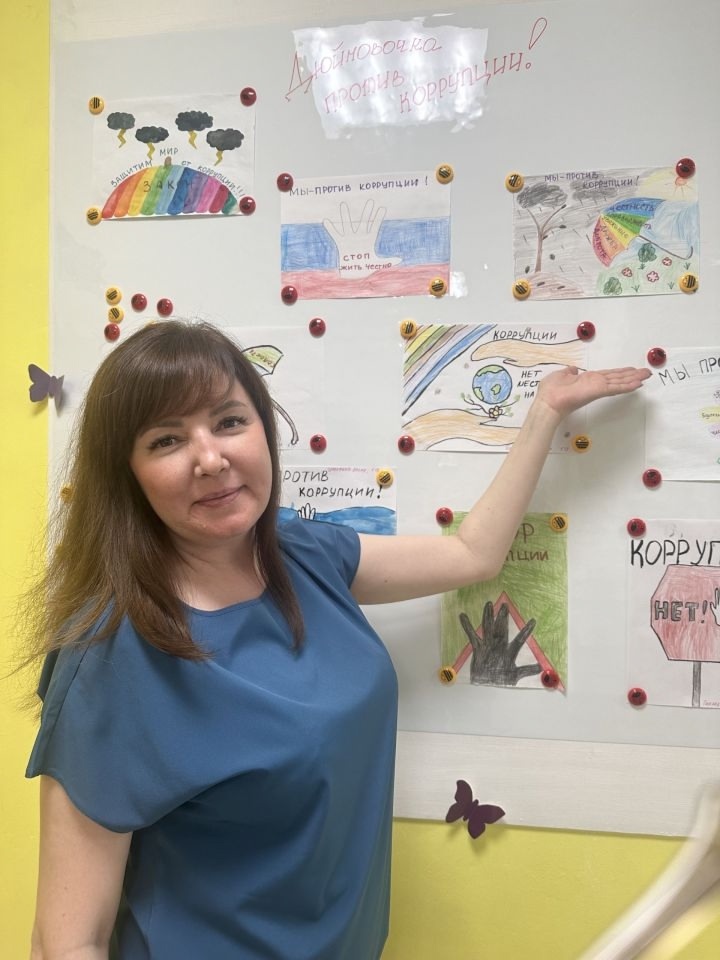 Заведующая Алсу Зиганшина и старший воспитатель Людмила Макарова стараются донести ребятам, «что такое хорошо и что такое плохо» с самого раннего детства.