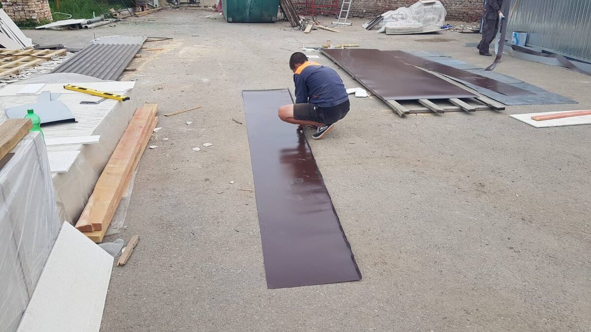 Фальцевая кровля: почему этот материал — выбор на 100 лет и как не ошибиться с монтажом