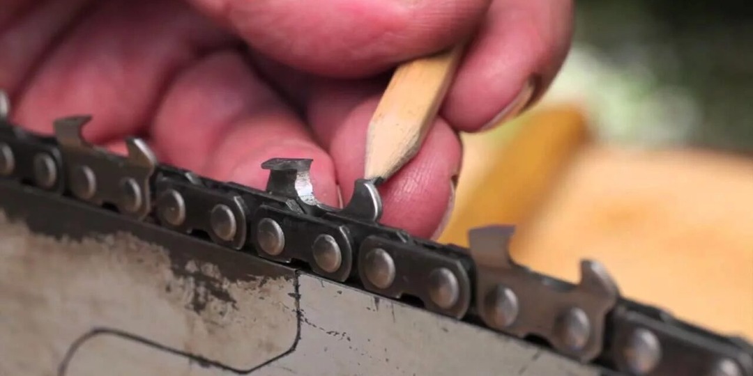 Забудьте про напильники и болгарку: вот как реально быстро наточить цепь