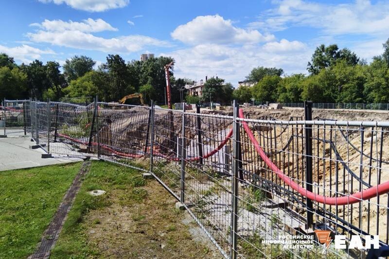    ЕАН. Обвалившийся грунт на стройплощадке «Атомстройкомплекса» в Екатеринбурге