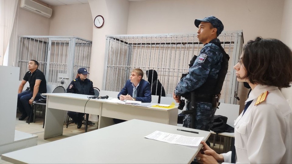    Подозреваемый не согласен с предъявленным ему обвинением Николай САЛЬНИКОВ