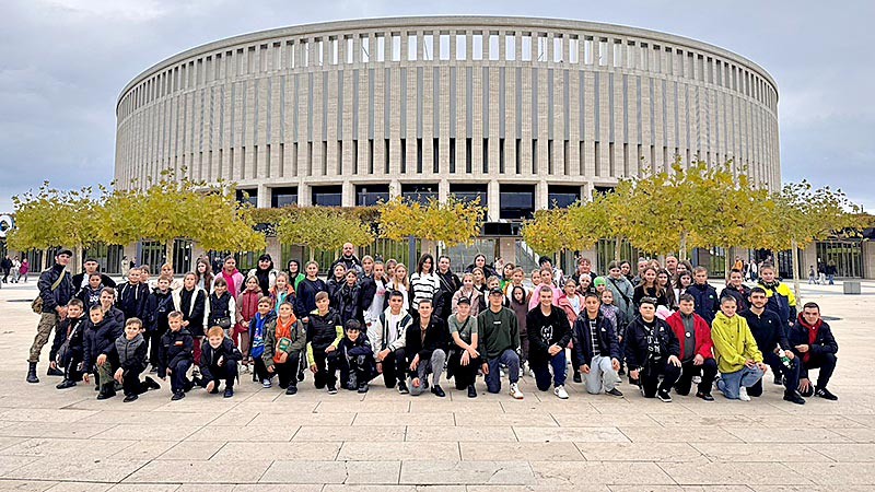   Для пользы, интереса и дружбы