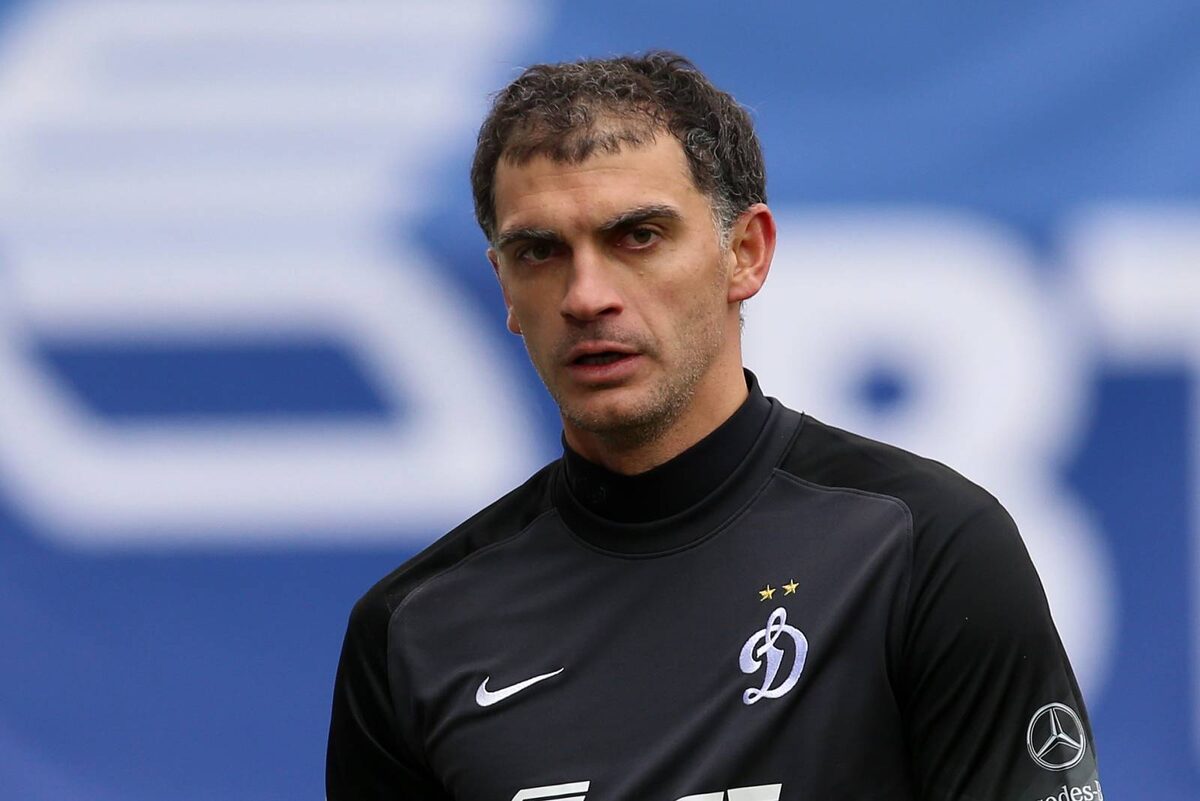 Владимир Габулов в Динамо. Выступал за клуб в 2001 году, с 2008 по 2011 и с 2013 по 2016